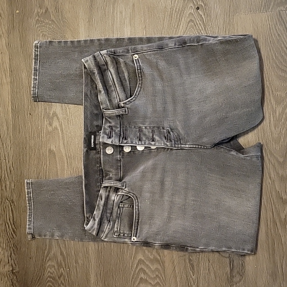 Express Grey distressed skinny jeans